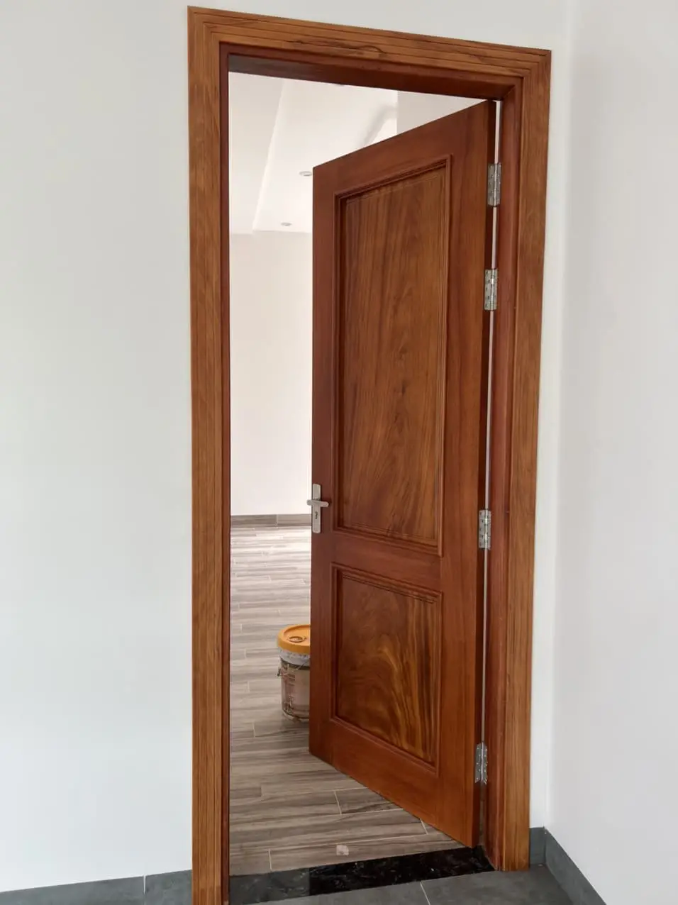 cửa gỗ phòng ngủ