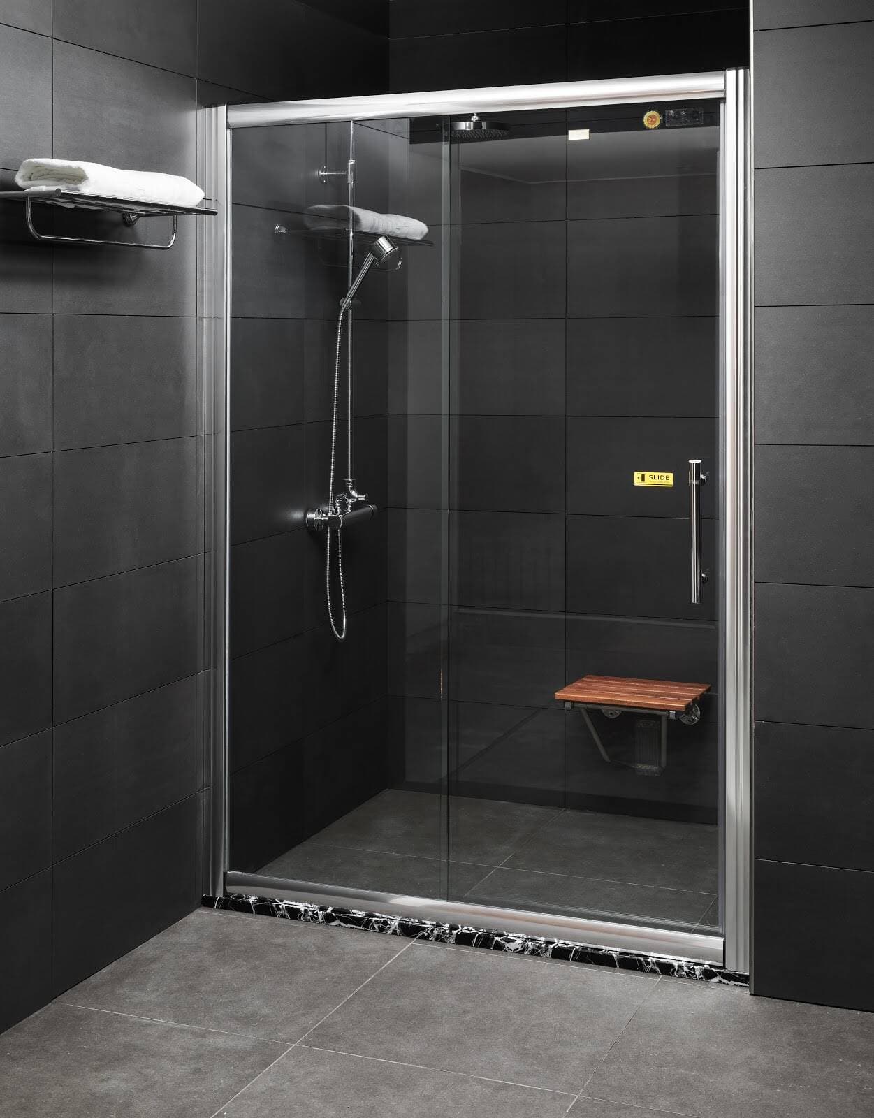Các loại phụ kiện