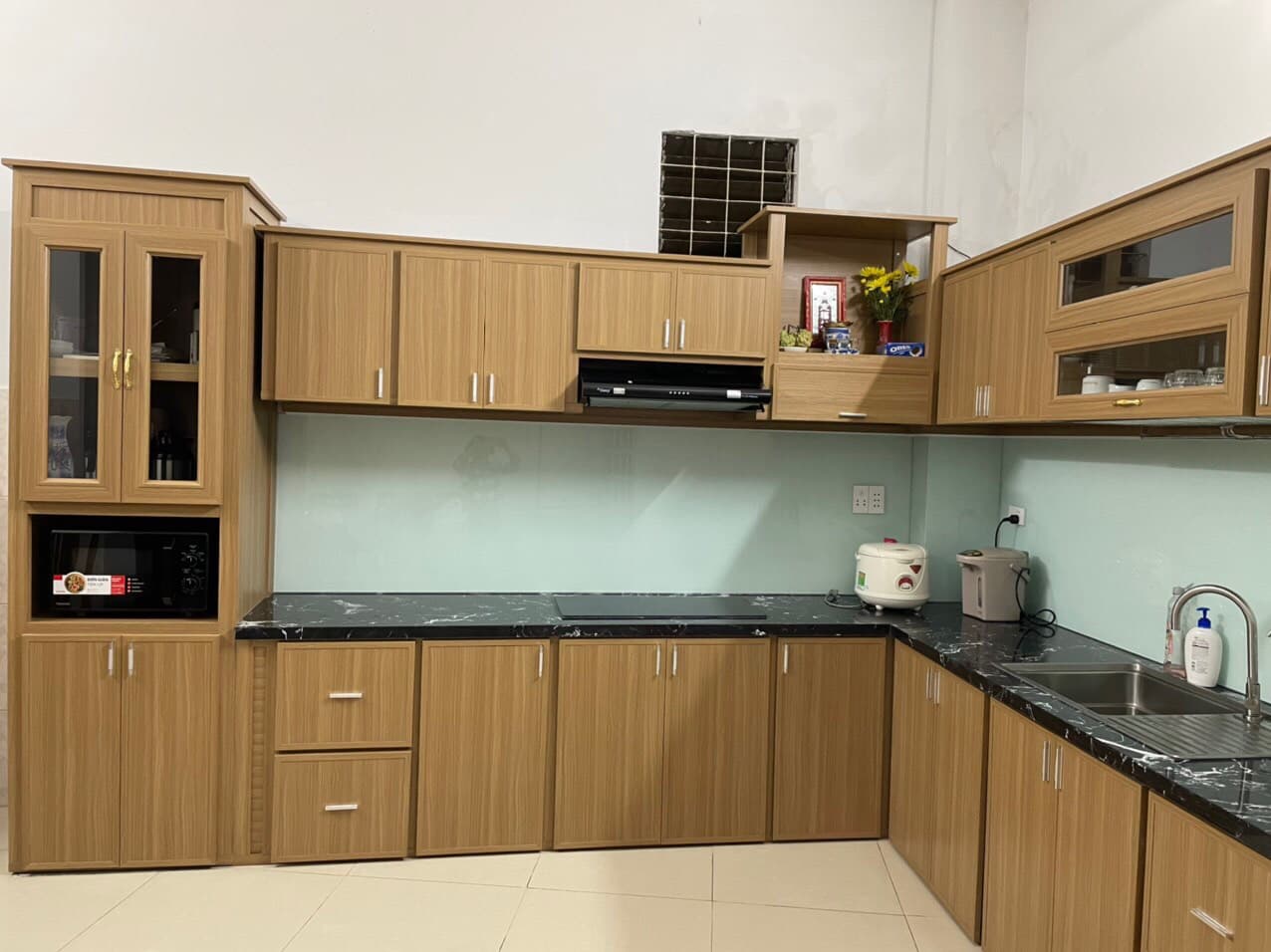 Nhược điểm của tủ bếp nhựa