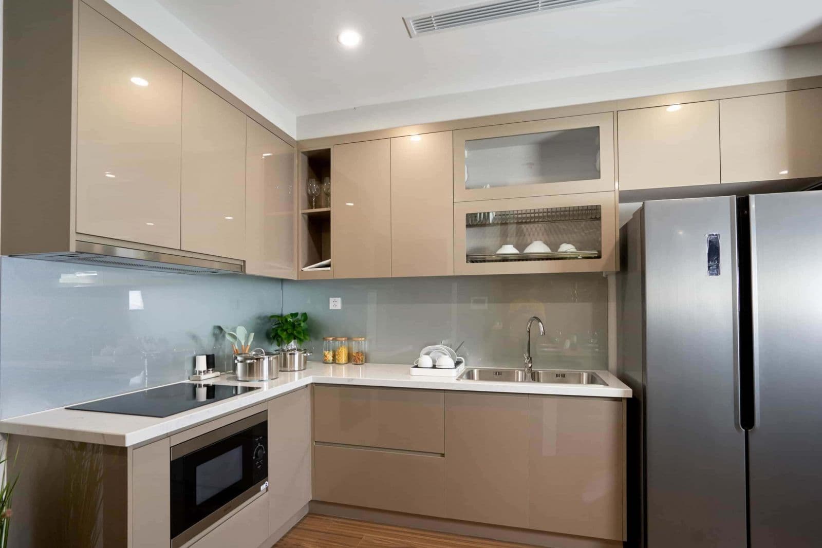 Nhựa Acrylic có nhiều ưu điểm nổi bật