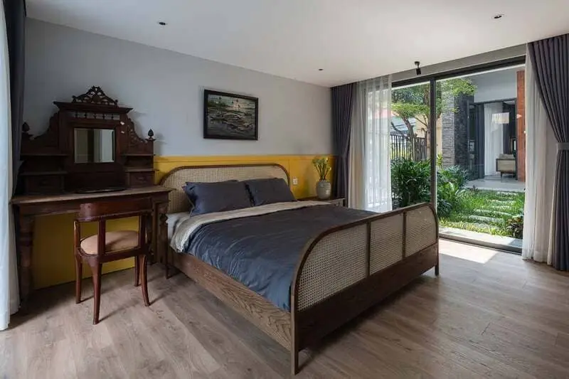 thiết kế phòng ngủ cho người già khó ngủ