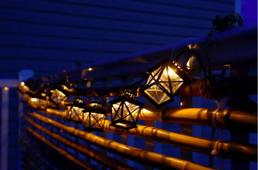 trang trí lan can ban công