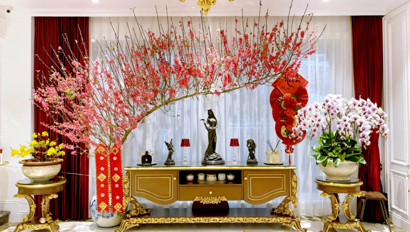 trang trí tường ngày tết